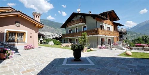 Aparthotel Au Petit Chevrot Cerise